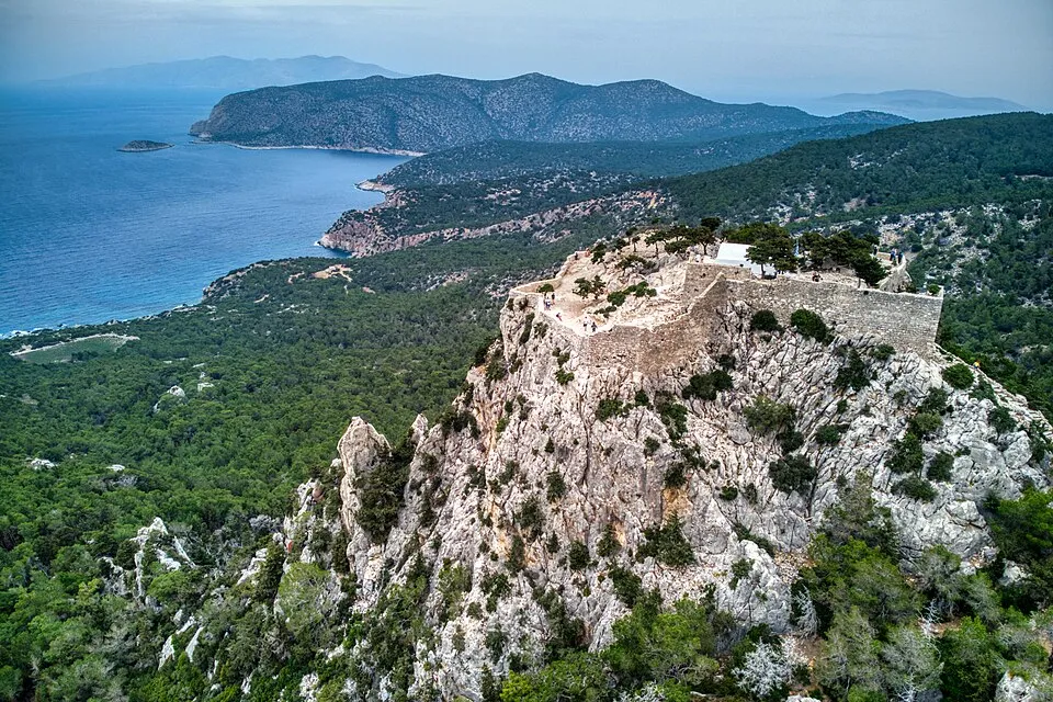Akramitis