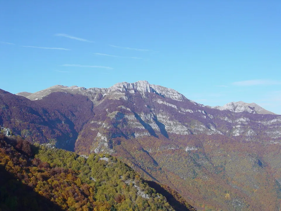 Nikisiani Mavra Nera Trail