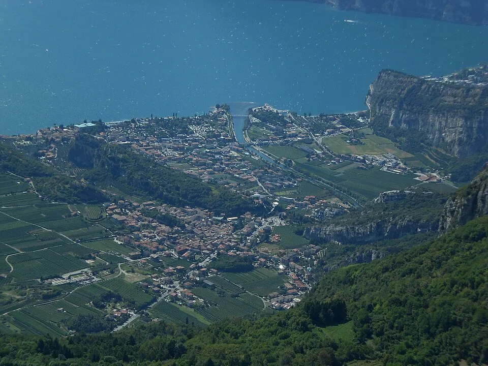 Giro del Doss alto di Nago